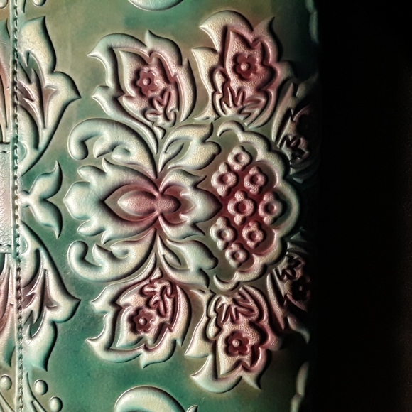 Aphison Designer Unique Embossed Floral Premium Vegan Leather Mini Crossbody - Picture 6 of 10